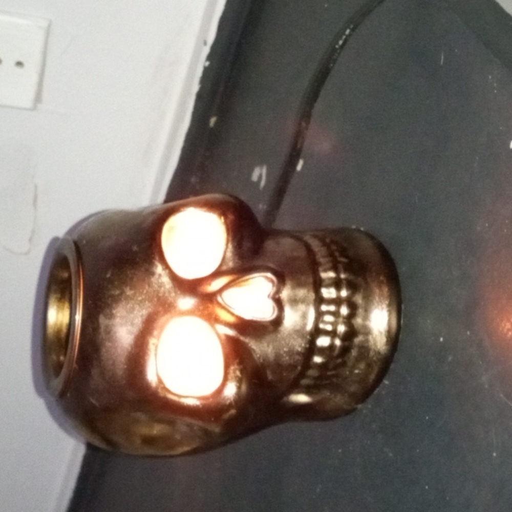 Bronzed Scentsy skull